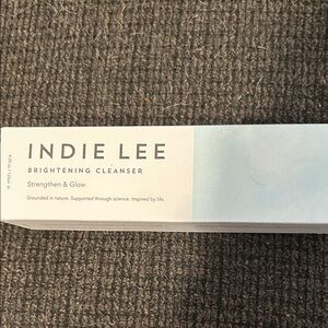 Indie Lee Brightening Cleanser - White and Light Blue